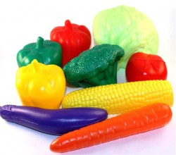 Набір пластикових овочів 9 штук Toys Plast, Україна в сітці